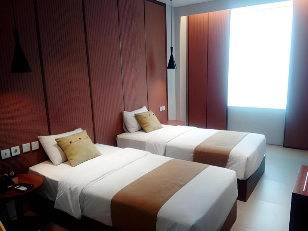 Hotel Cemerlang Бандунг Екстер'єр фото